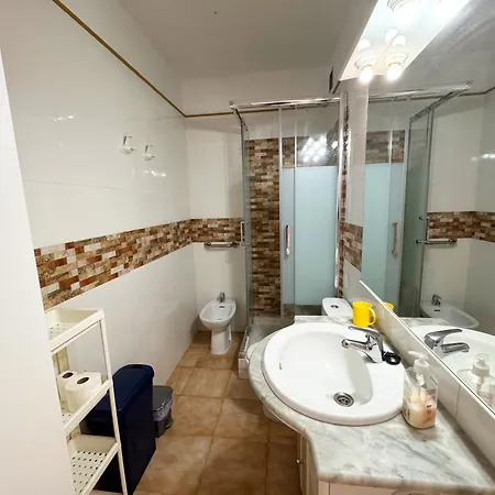 Apartamento Primavera 293 *